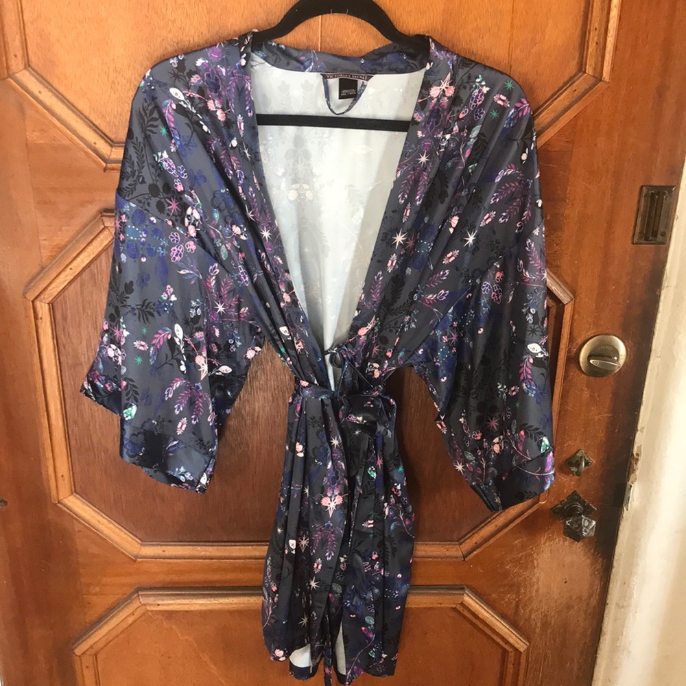 Victoria’s Secret silky lightweight robe
